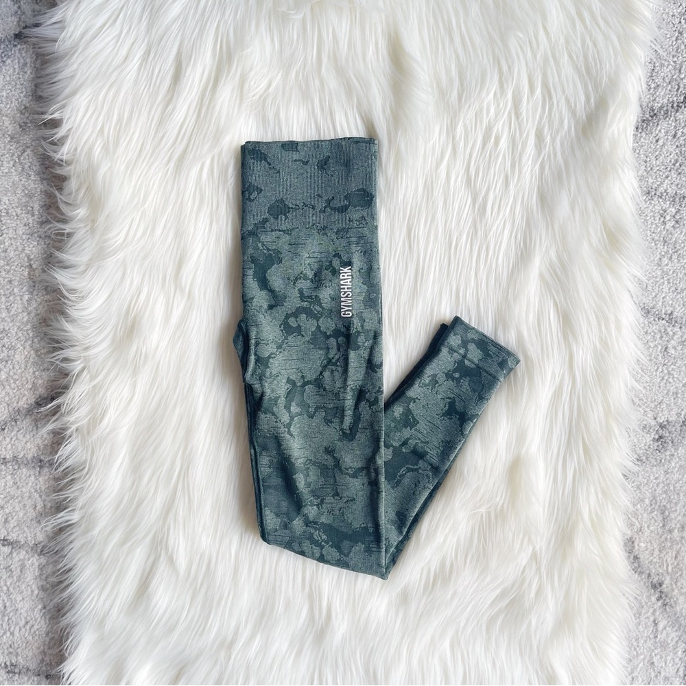 Gymshark camo adapt animal seamless leggings